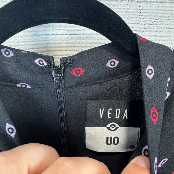 Urban Outfitters x Veda Black Printed Sleeveless Mock Neck Dress Size Small - Picture 4 of 9